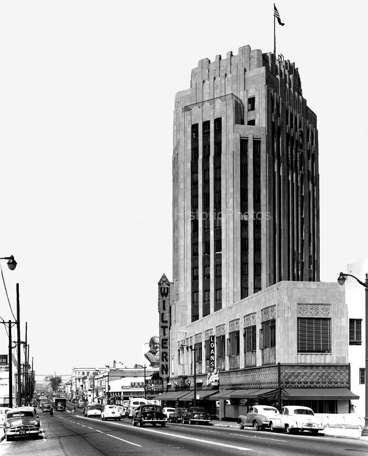 Wiltern Theatre 1951 wm.jpg